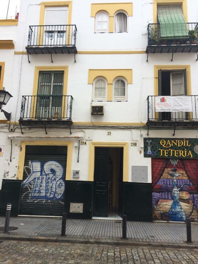 Peris Mencheta Sevilha Exterior foto